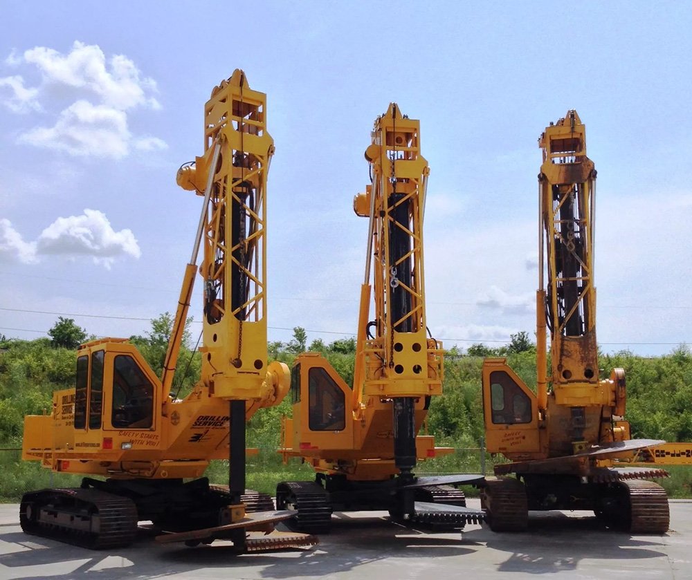 tracked drilling rigs